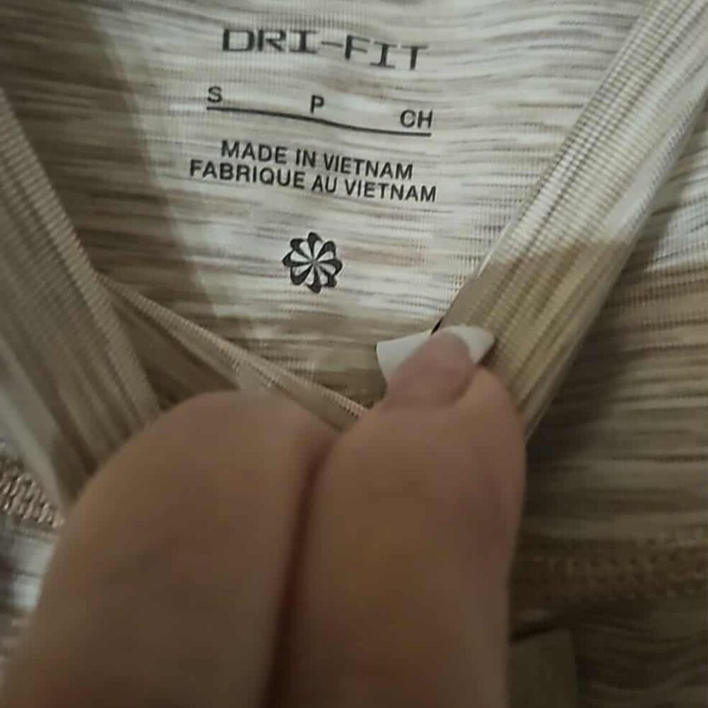 Nike Kids training size S - Picture 2 of 3
